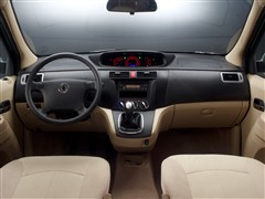 2010款 1.5L 手动旗舰型