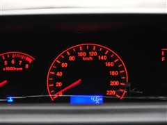 2011款 1.5L 手动豪华型