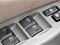 2011款 1.5L 手动豪华型