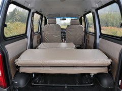 2010款 1.0L金钻标准型EQ465i-21 3U