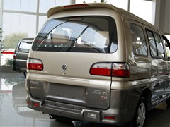 2013款 V3 1.5L 7座豪华型