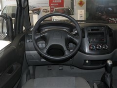 2014款 M3 1.6L 7座舒适型