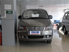 2014款 M3 1.6L 7座舒适型