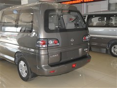 2014款 M3 1.6L 7座舒适型