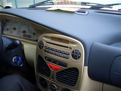 2004款 1.3L Speedgear HLX