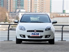 2011款 1.4T 手动运动天窗版