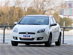 2011款 1.4T 手动运动天窗版