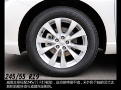 2013款 2.7L 两驱豪华版