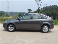 2013款 两厢经典 1.8L MT百万纪念版