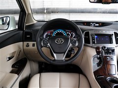 2013款 2.7L 四驱豪华版