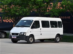 2013款 2.8T柴油普通型长轴中顶国IV