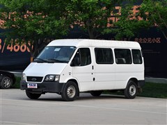 2013款 2.8T柴油普通型长轴中顶国III