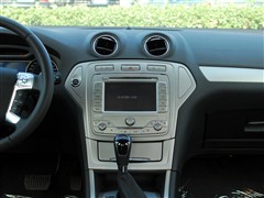 2008款 2.3L 豪华运动导航版