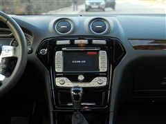 2010款 2.3L 豪华型