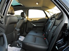 2010款 2.3L 豪华型