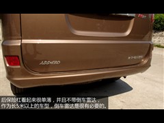 2012款 2.0L商务版标准型长轴4G63