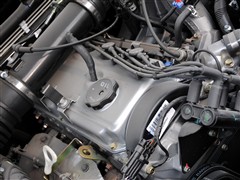 2011款 智尊版 2.4L 四驱超豪华差速版