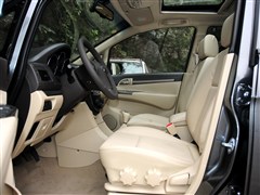 2013款 1.6L 手动7座开拓版