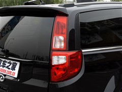 2009款 领先版 2.4L 两驱超豪华型