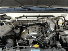 2009款 领先版 2.4L 四驱豪华型