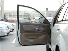 2009款 领先版 2.4L 四驱豪华型