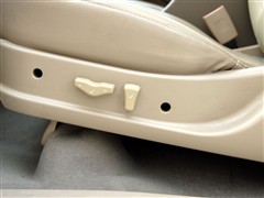 2009款 领先版 2.4L 四驱豪华型