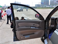 2009款 锐意版 2.0L 豪华型