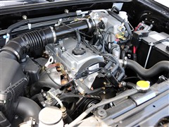 2010款 领先版 2.4L 四驱豪华型