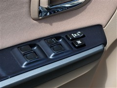 2010款 锐意版 2.0L 豪华型