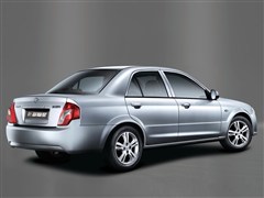 2011款 1.5L 手动尊贵型