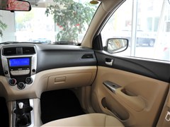 2013款 1.5L 手动标准型