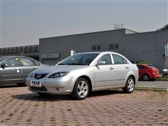 2010款 1.6L 自动豪华版