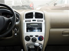 2012款 2.0L 手动两驱舒适型