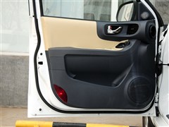 2012款 2.7L 自动四驱旗舰型