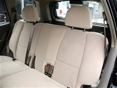 2012款 2.0L 手动两驱天窗版