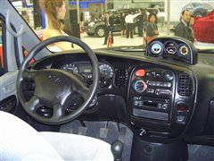 2005款 2.9L 手动四驱