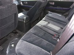 2004款 2.5L 手动两驱