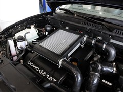 2013款 1.8T 自动两驱天窗版