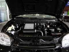 2013款 1.8T 自动两驱天窗版