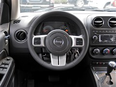 2014款 改款 2.0L 两驱进取版