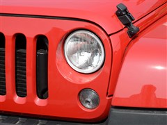 2014款 2.8TD 四门版 Sahara