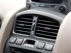 2006款 2.7L 自动四驱豪华型