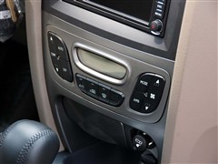 2006款 2.7L 自动四驱豪华型