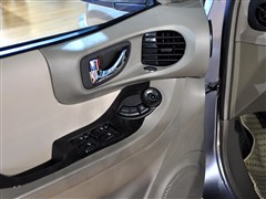 2008款 1.8T 手动两驱豪华型