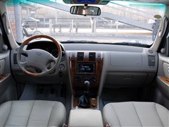 2008款 2.4L 手动四驱豪华