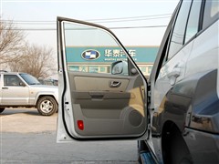 2008款 2.4L 手动四驱豪华