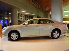 2011款 1.8T 手动舒适汽油版