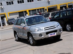 2011款 2.0L 手动两驱豪华型