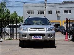 2011款 2.0L 手动两驱豪华型