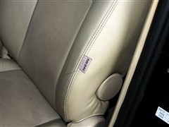2011款 1.8T 自动豪华汽油版